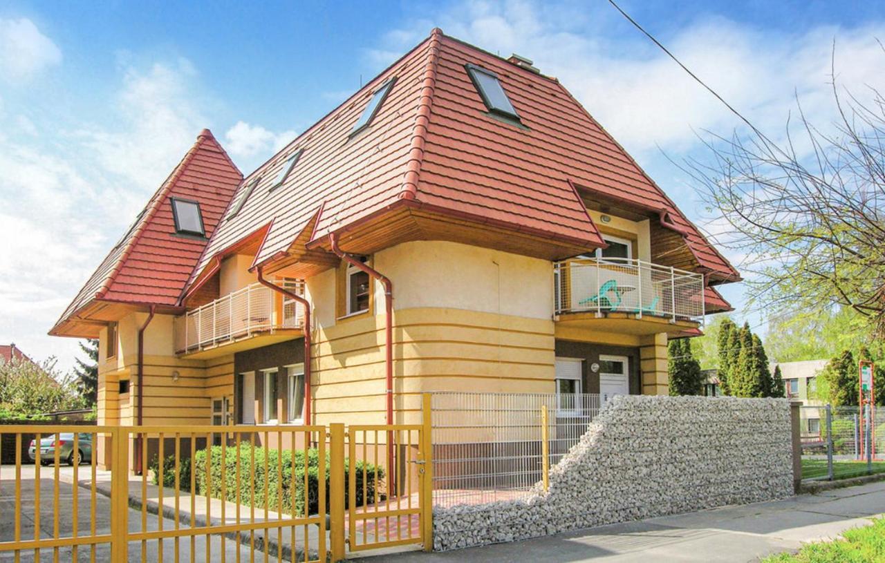 Katakunyho Apartment เคสเท ภายนอก รูปภาพ